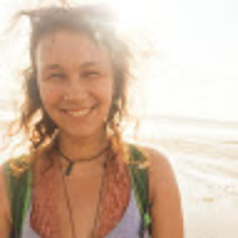 Meet your Posher, Chloe